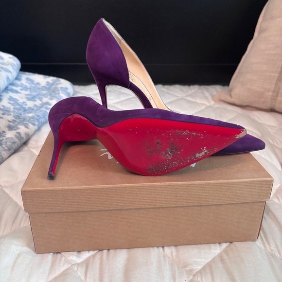 Christian Louboutins Iriza Suede - Picture 5 of 5